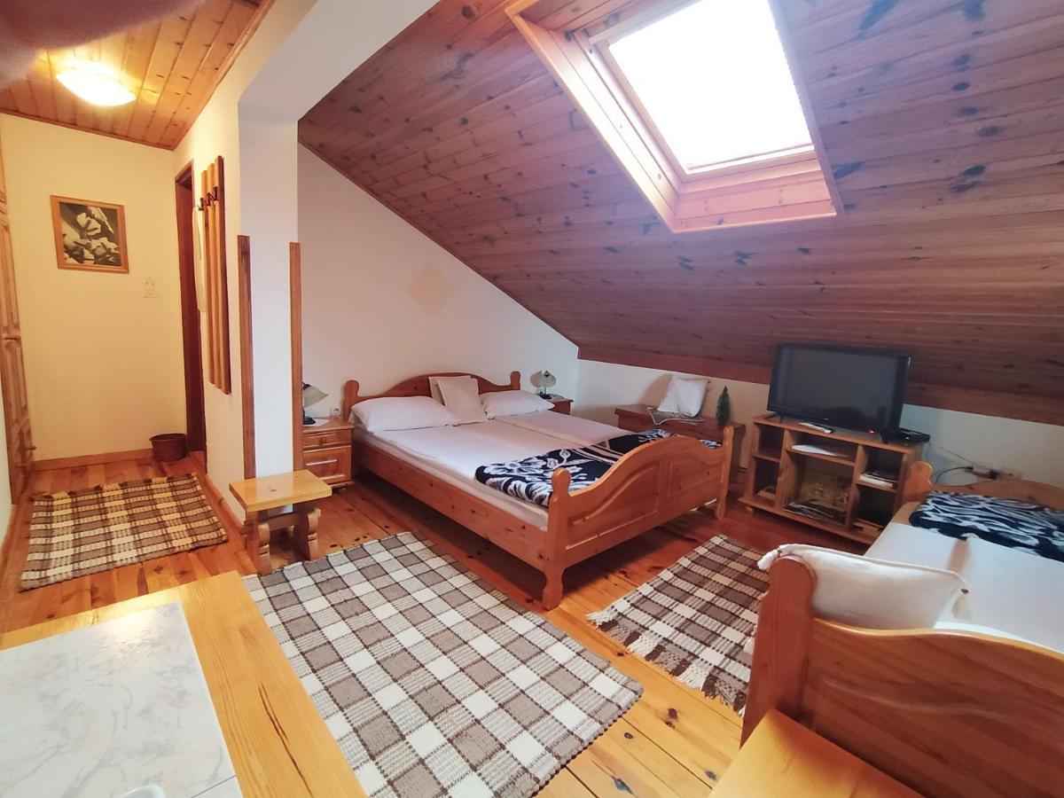 Apartmani Milic Sirogojno Esterno foto