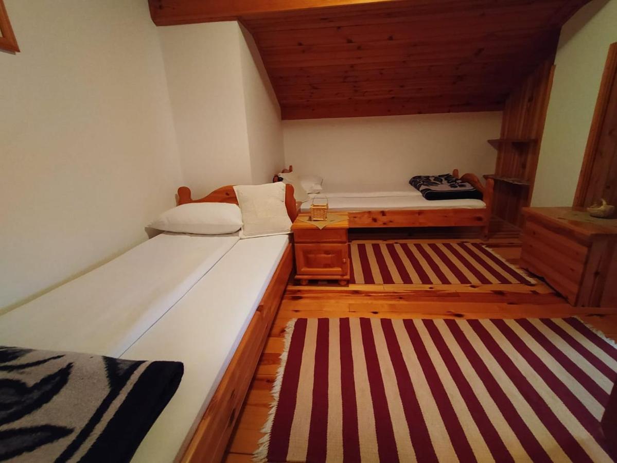 Apartmani Milic Sirogojno Esterno foto