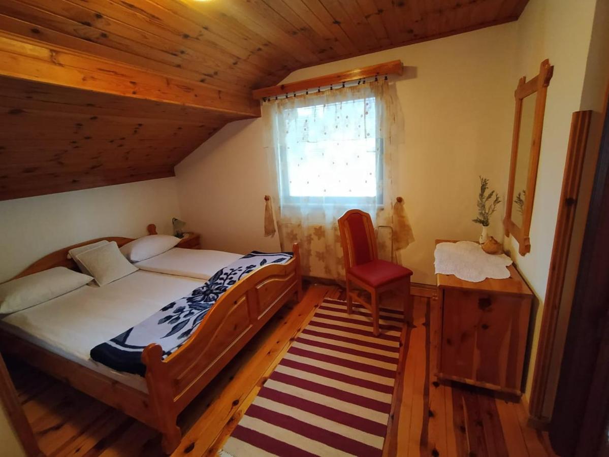 Apartmani Milic Sirogojno Esterno foto